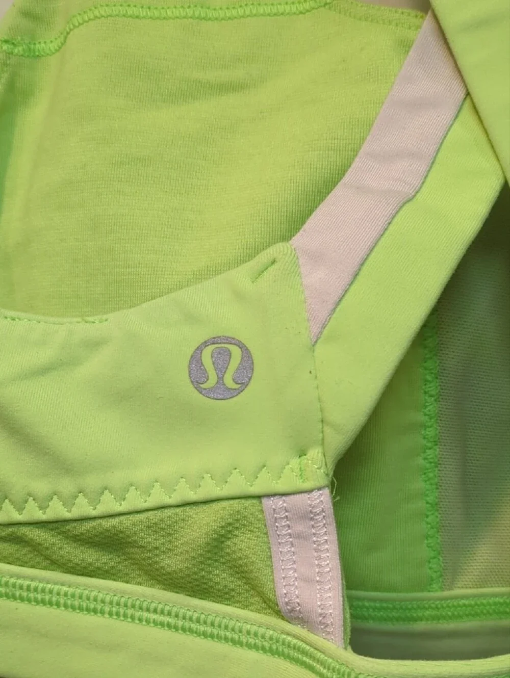 lululemon athletica Neon Lime Workout Bra size 6